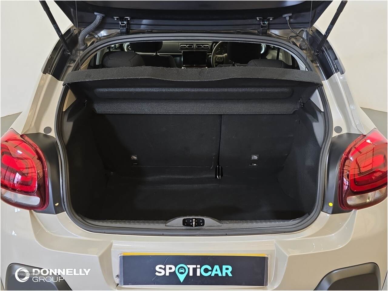 Oct 2022 Citroen C3 1.2 PureTech C-Series Edition 5dr