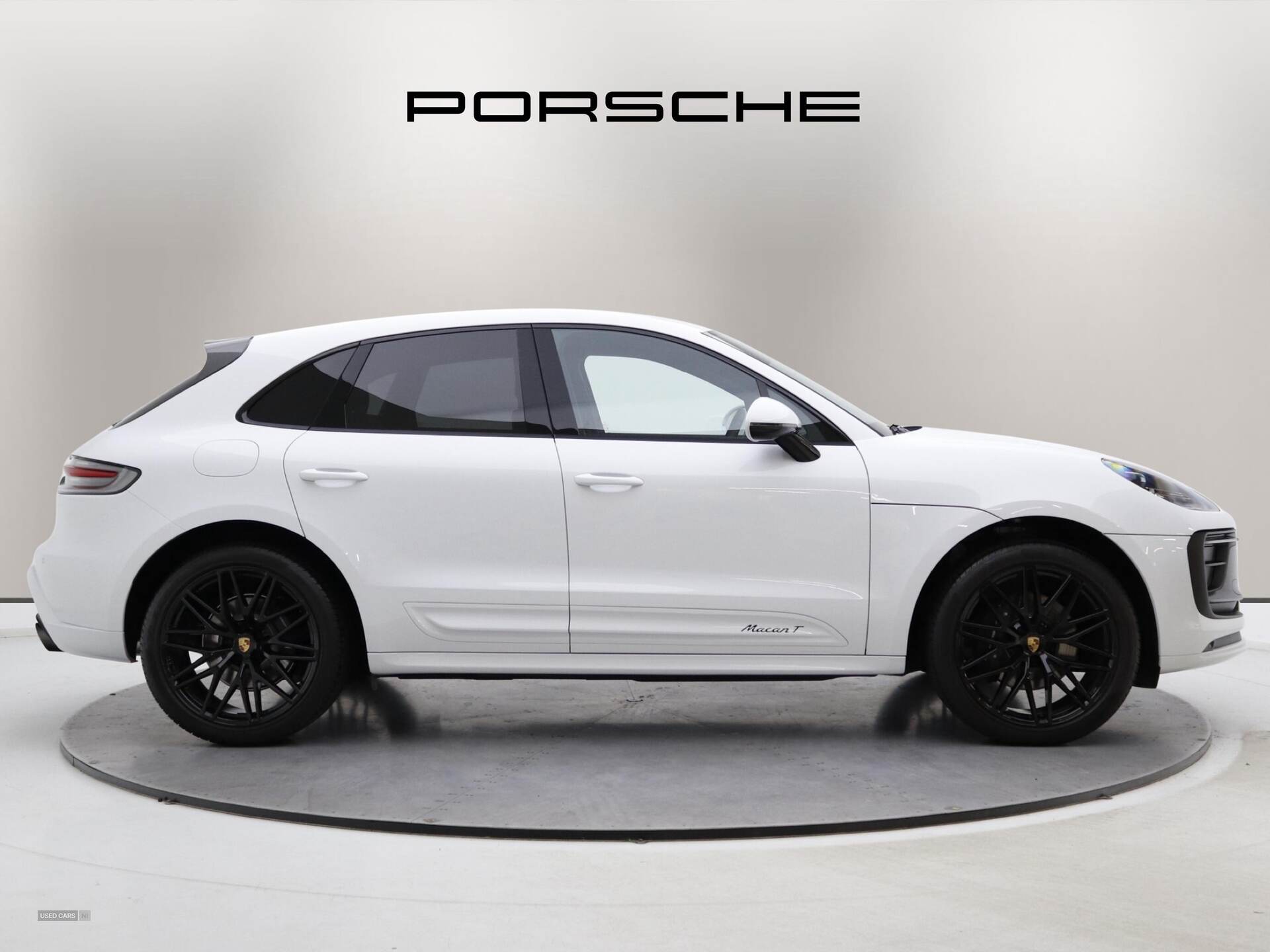 Mar 2024 Porsche Macan T 5dr PDK