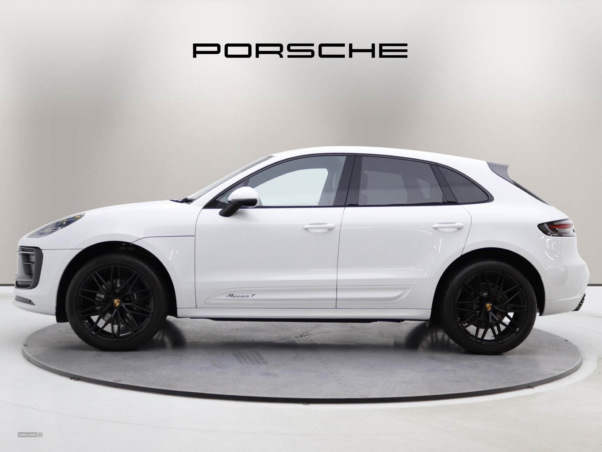 Mar 2024 Porsche Macan T 5dr PDK