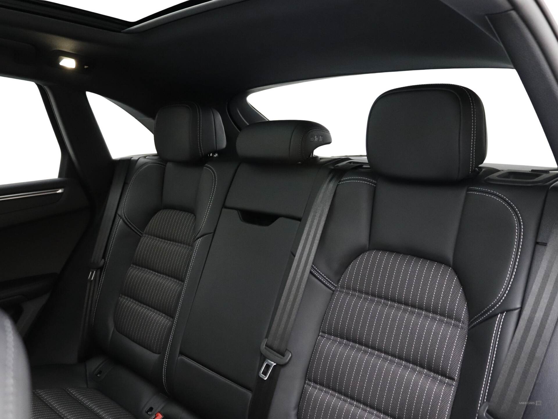 Mar 2024 Porsche Macan T 5dr PDK