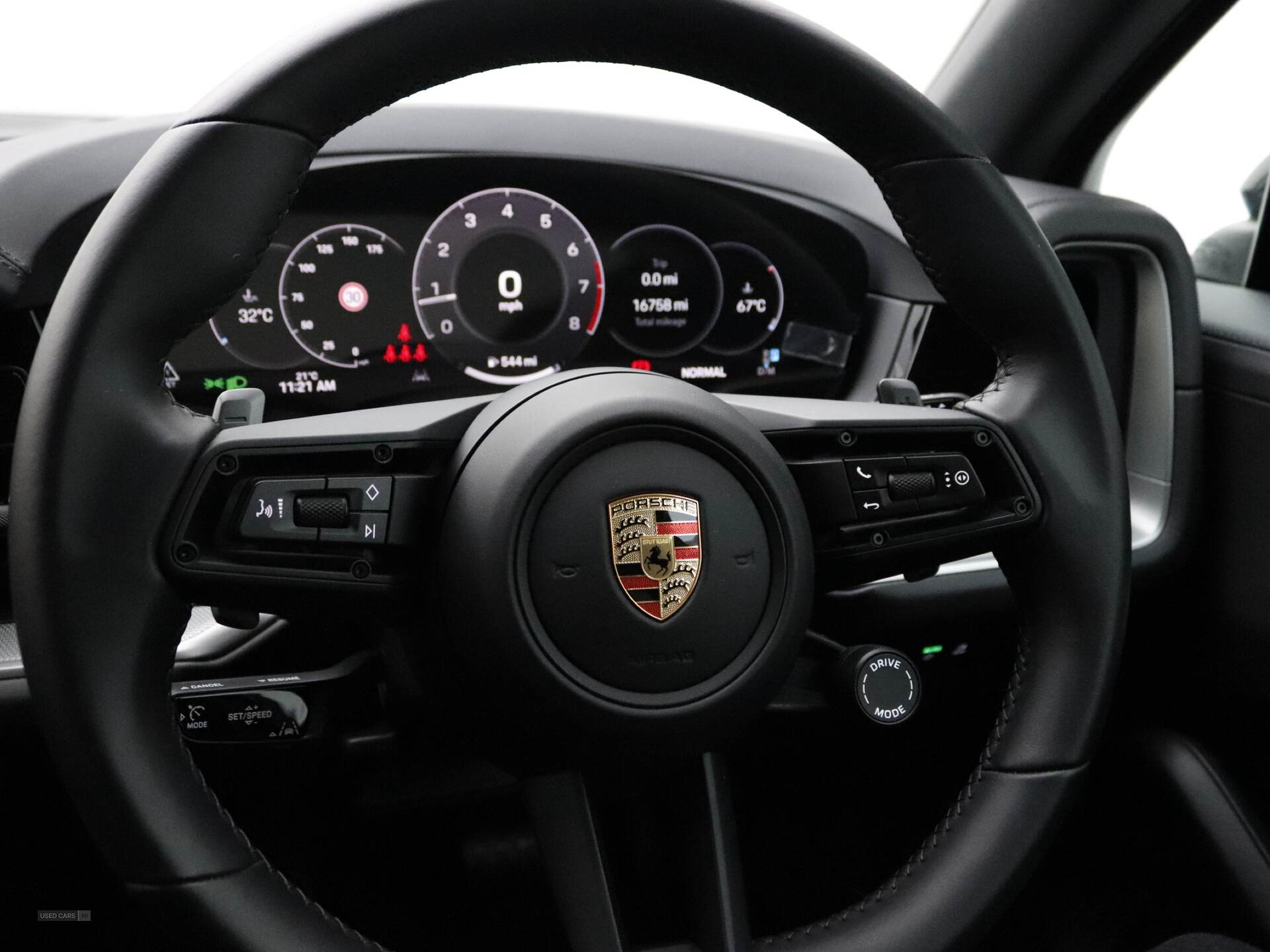 Dec 2023 Porsche Cayenne 5dr Tiptronic S