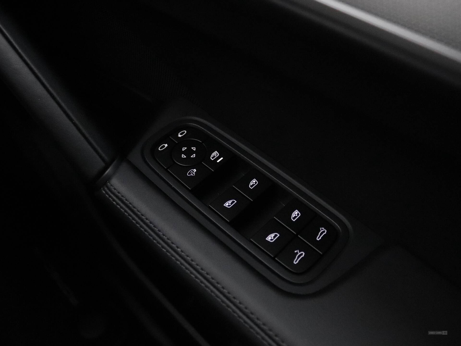 Dec 2023 Porsche Cayenne 5dr Tiptronic S