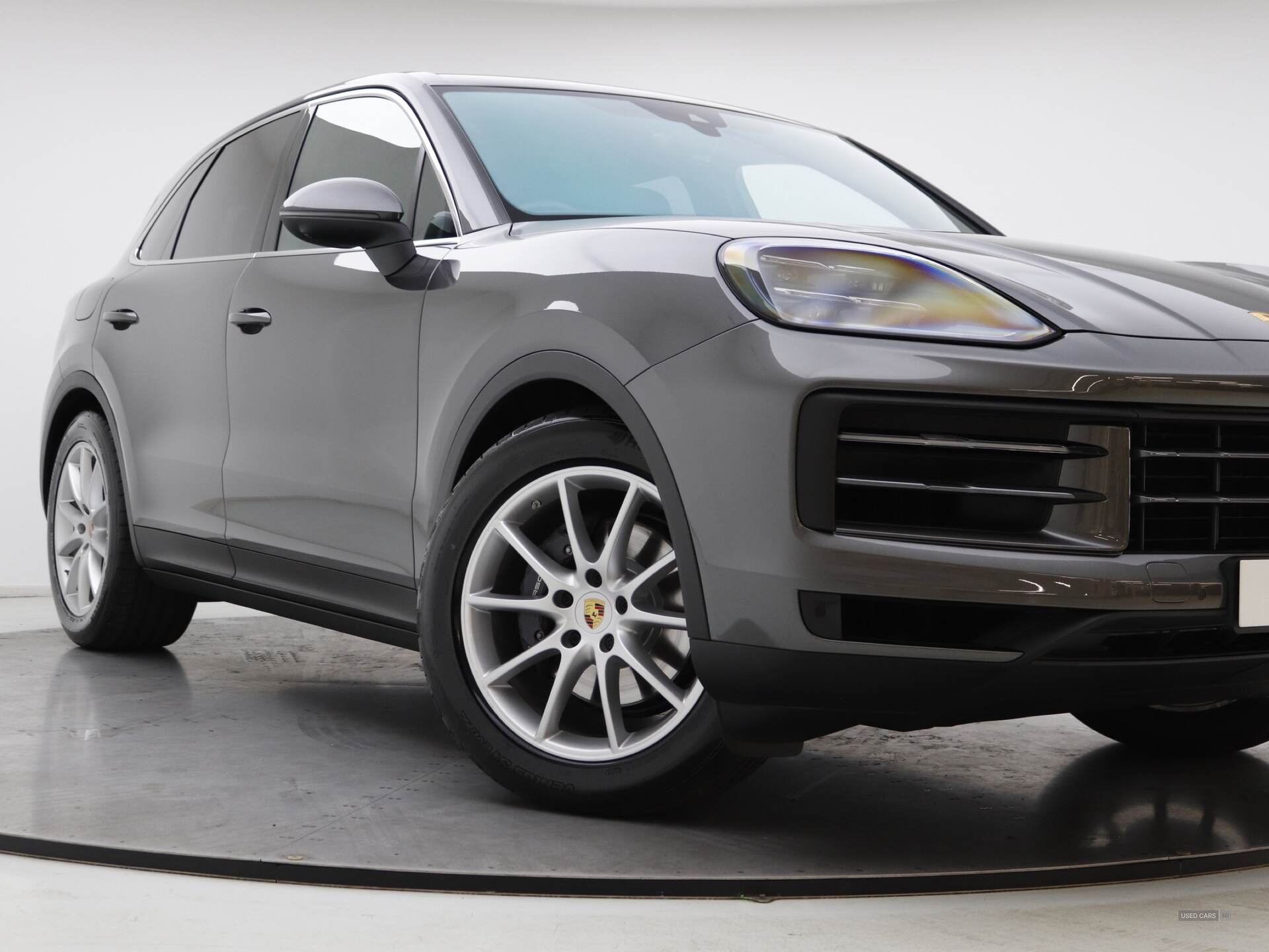 Dec 2023 Porsche Cayenne 5dr Tiptronic S