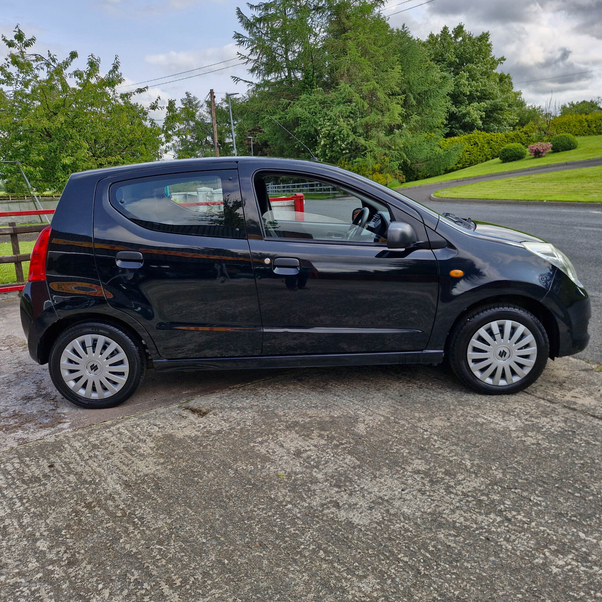 Dec 2011 Suzuki Alto 1.0 SZ3 5dr