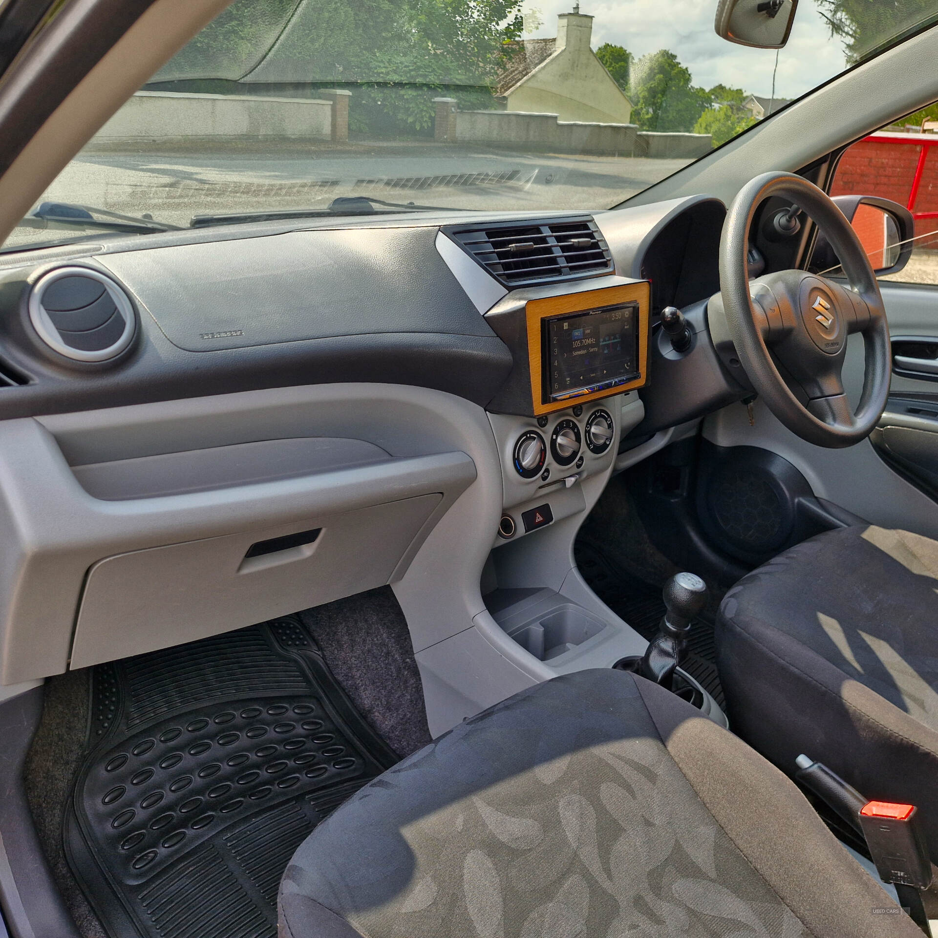 Dec 2011 Suzuki Alto 1.0 SZ3 5dr