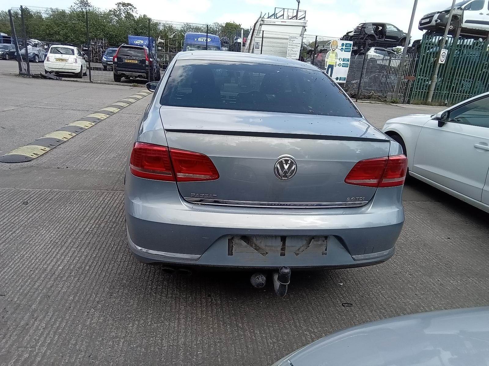 Mar 2014 Volkswagen Passat 2.0 TDI Bluemotion Tech R-Line 4dr
