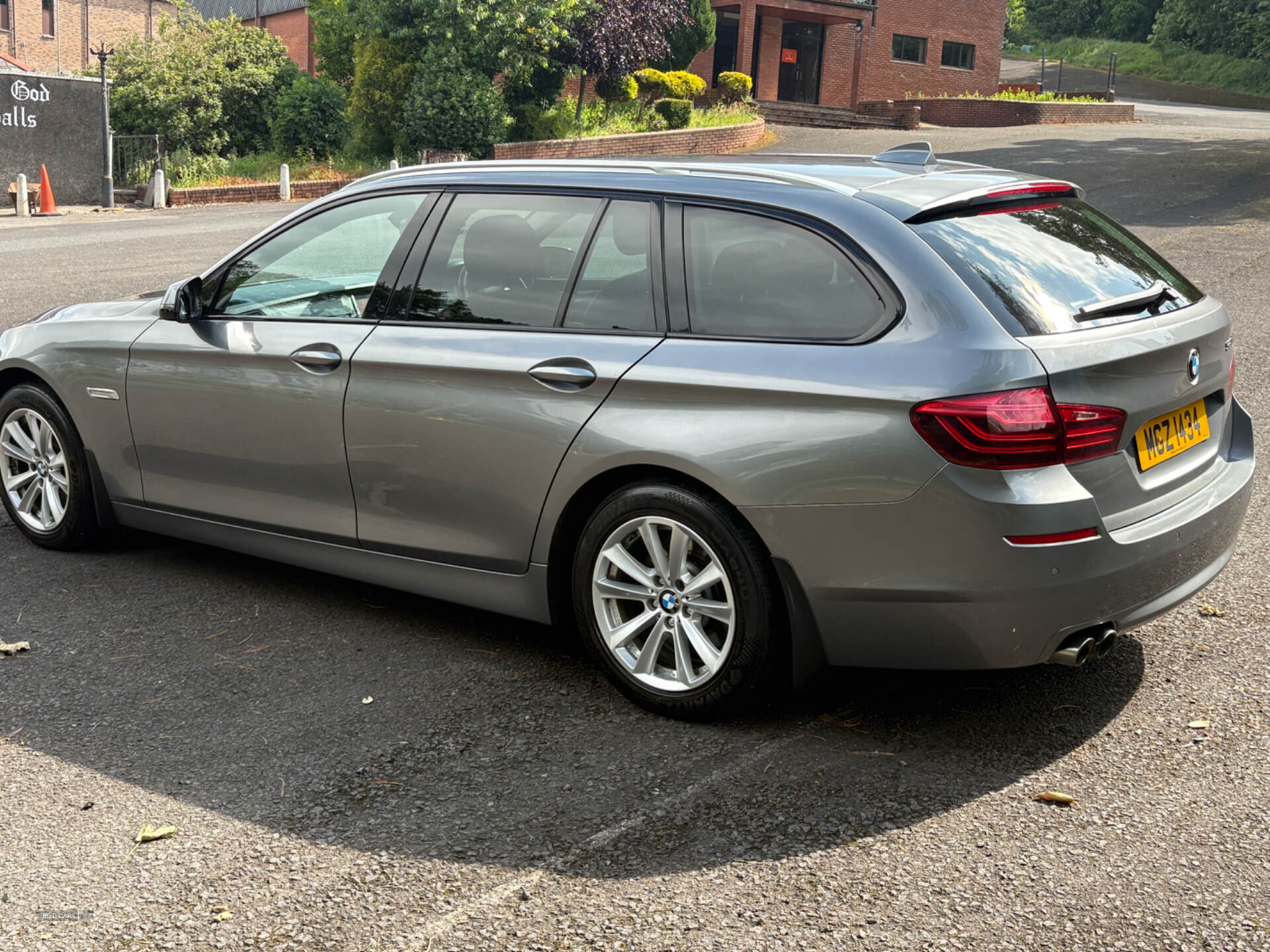 Apr 2015 BMW 5 Series 520d [190] SE 5dr Step Auto