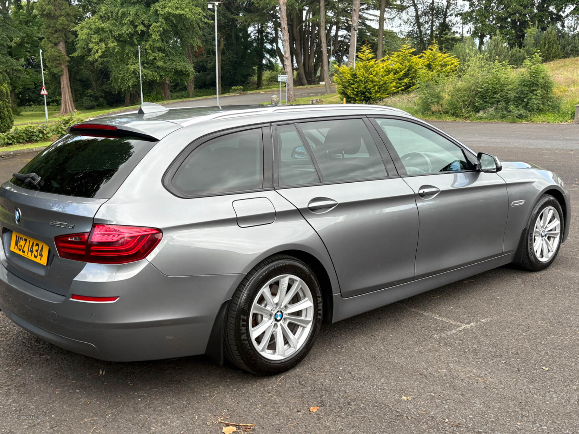 Apr 2015 BMW 5 Series 520d [190] SE 5dr Step Auto
