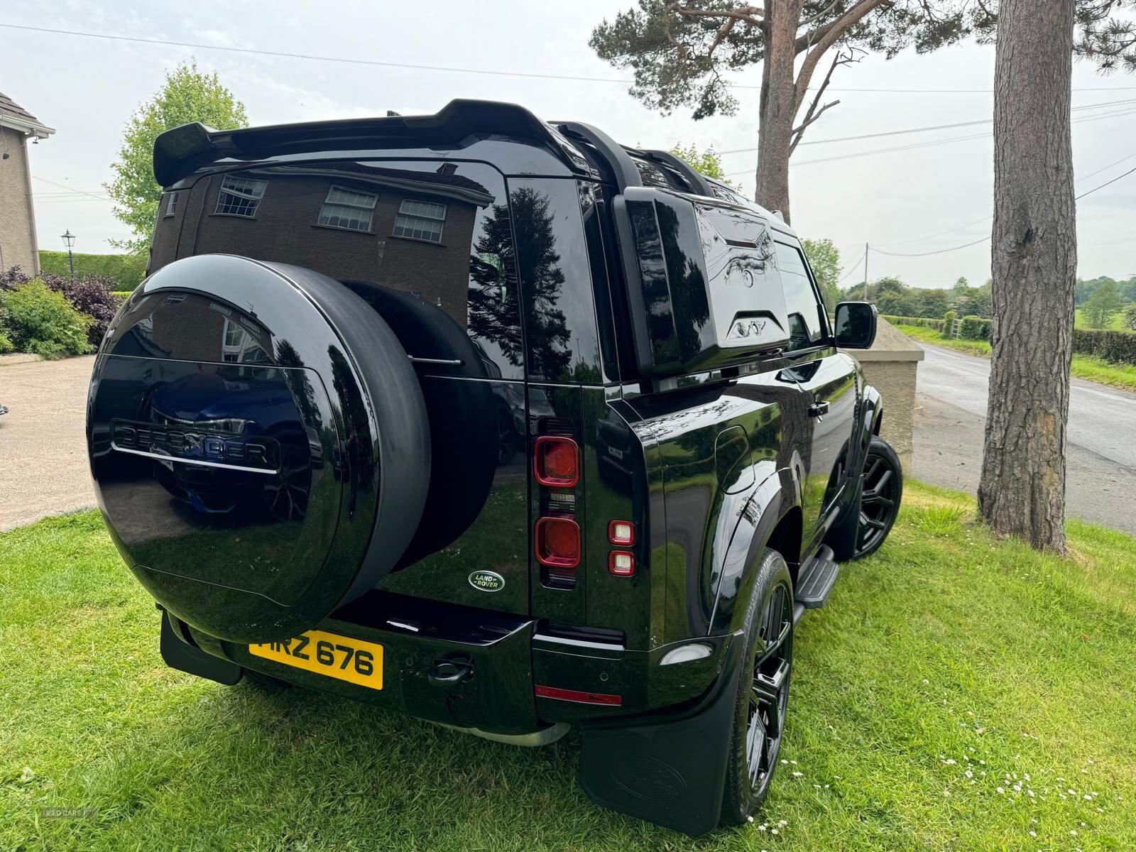 Mar 2023 Land Rover Defender 3.0 D250 X-Dynamic HSE 90 3dr Auto