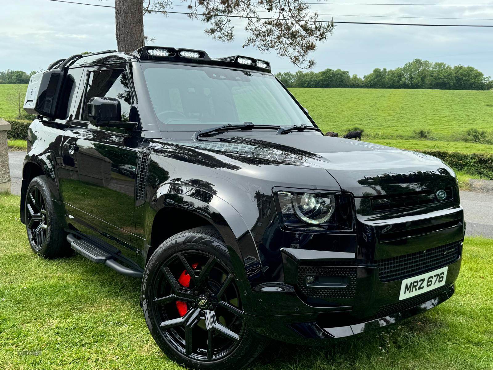 Mar 2023 Land Rover Defender 3.0 D250 X-Dynamic HSE 90 3dr Auto