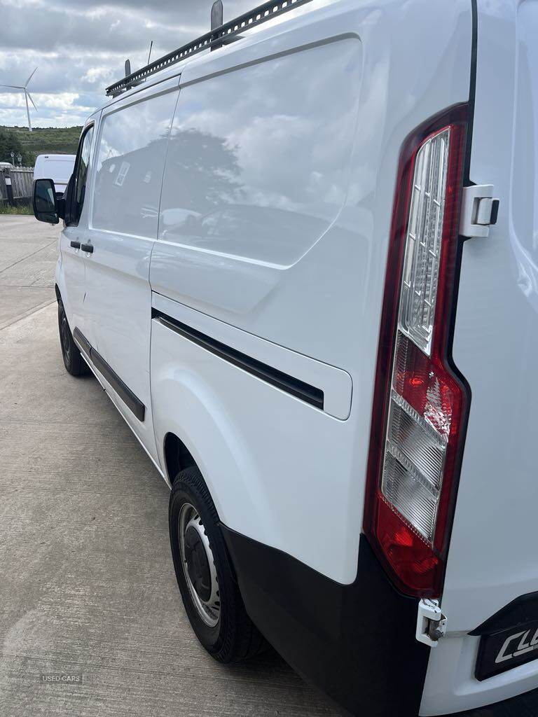Dec 2018 Ford Transit Custom 2.0 TDCi 105ps Low Roof Van