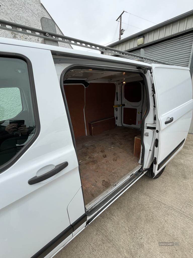 Dec 2018 Ford Transit Custom 2.0 TDCi 105ps Low Roof Van