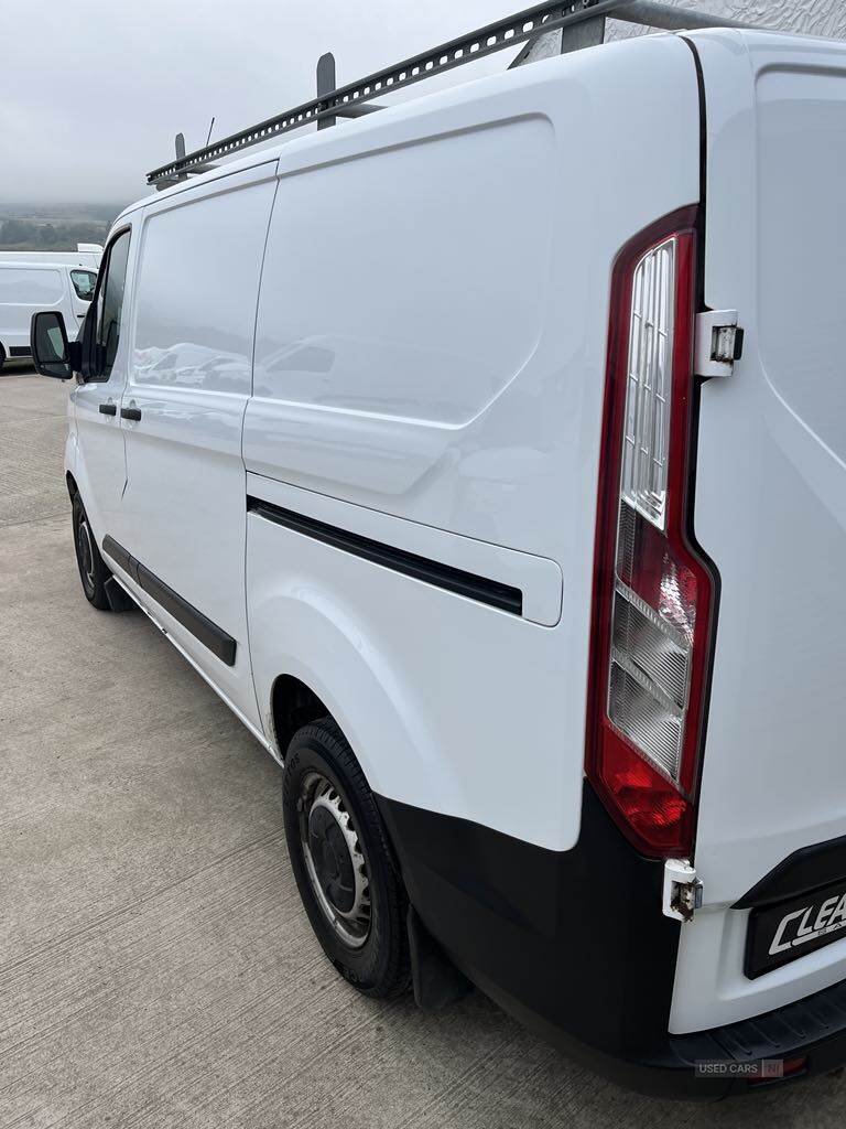 Dec 2018 Ford Transit Custom 2.0 TDCi 105ps Low Roof Van