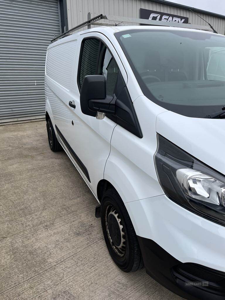 Dec 2018 Ford Transit Custom 2.0 TDCi 105ps Low Roof Van
