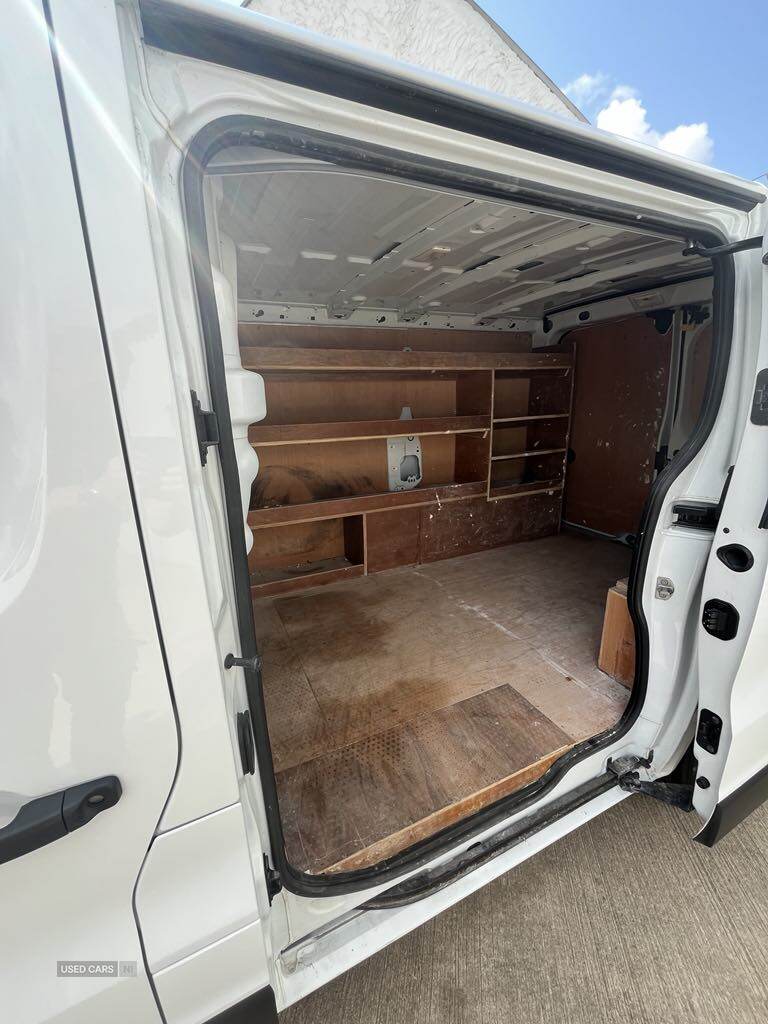 Sep 2020 Renault Trafic SL28 ENERGY dCi 120 Business Van