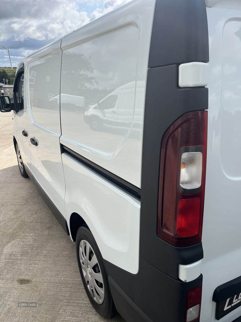 Sep 2020 Renault Trafic SL28 ENERGY dCi 120 Business Van