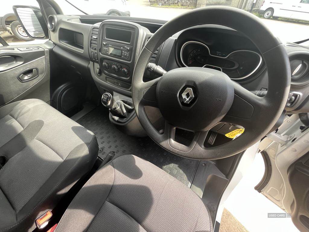 Sep 2020 Renault Trafic SL28 ENERGY dCi 120 Business Van