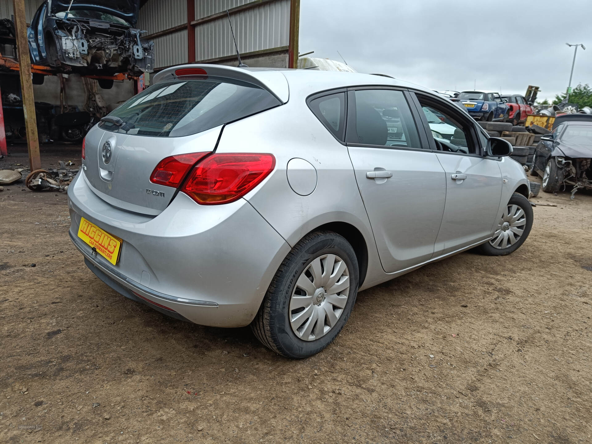 Mar 2014 Vauxhall Astra 1.7 CDTi 16V ecoFLEX 130 Exclusiv 5dr [SS]