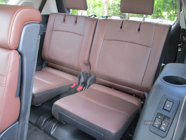 Toyota Land Cruiser DIESEL SW in Down
