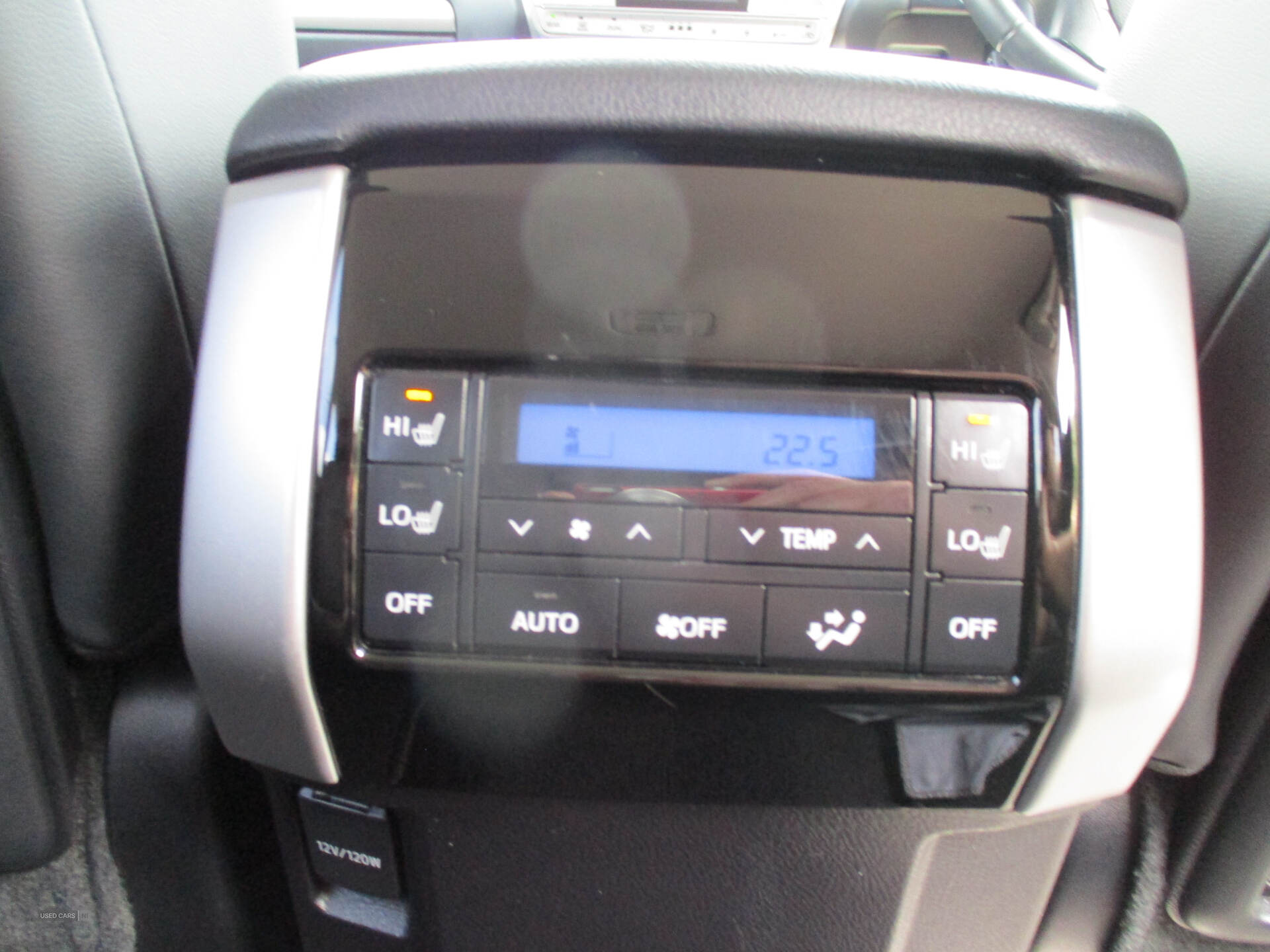 Toyota Land Cruiser DIESEL SW in Down