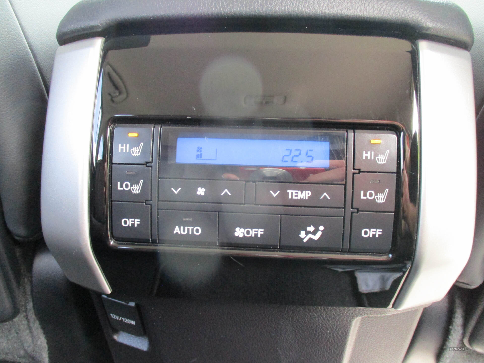 Toyota Land Cruiser DIESEL SW in Down