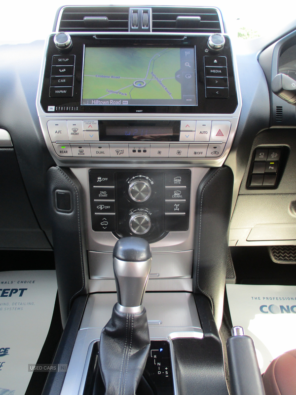 Toyota Land Cruiser DIESEL SW in Down