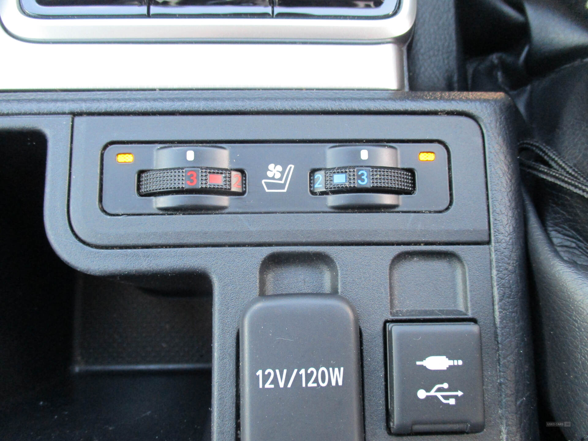 Toyota Land Cruiser DIESEL SW in Down