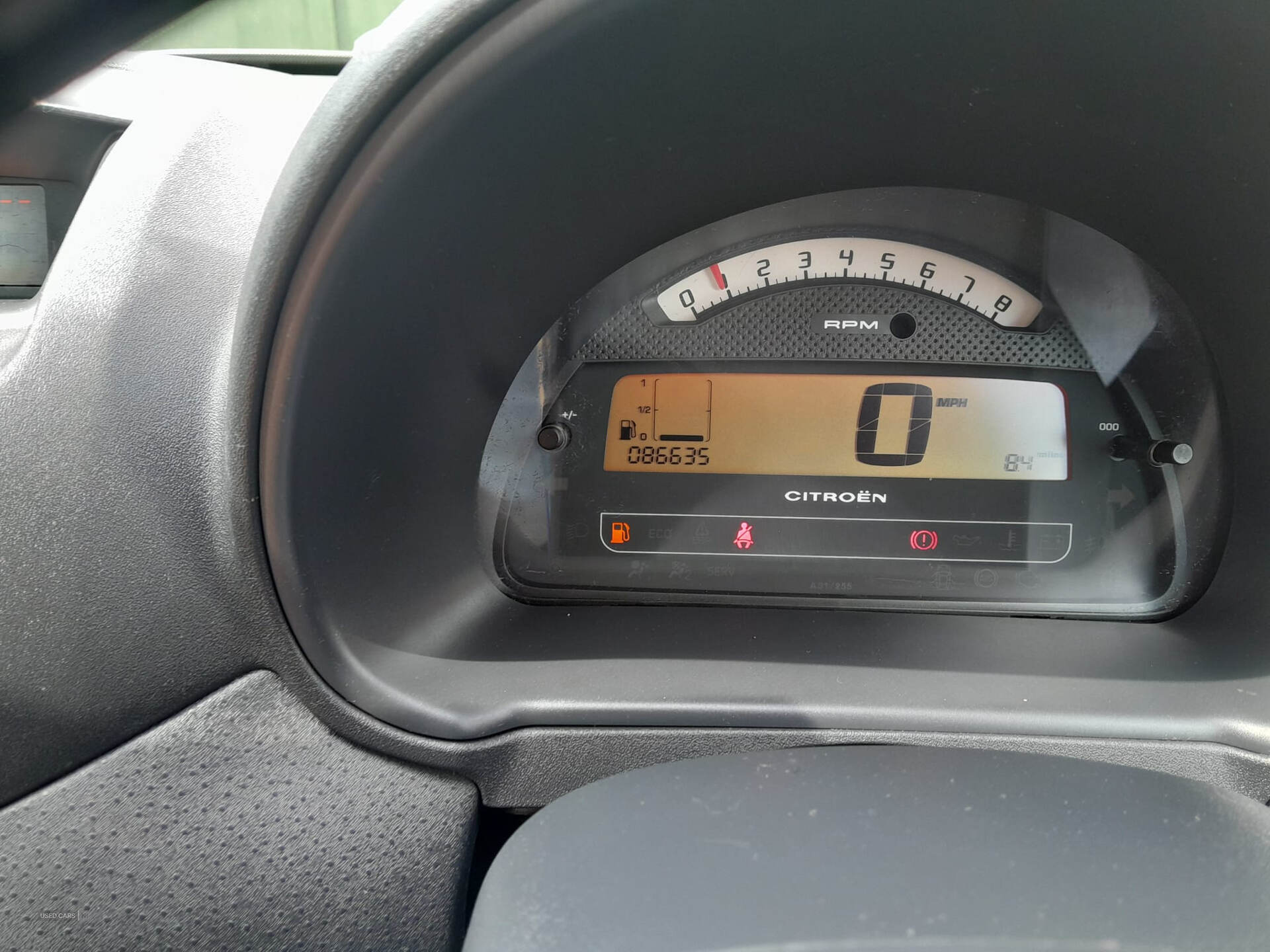 May 2007 Citroen C2 1.6i 16v Code 3dr