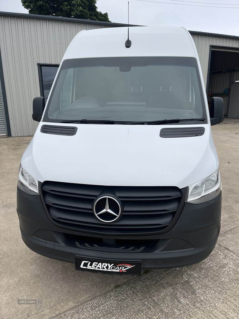 Mar 2022 Mercedes Sprinter 3.5t H2 Progressive Van