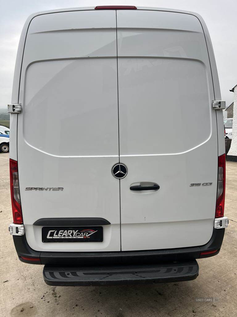 Mar 2022 Mercedes Sprinter 3.5t H2 Progressive Van