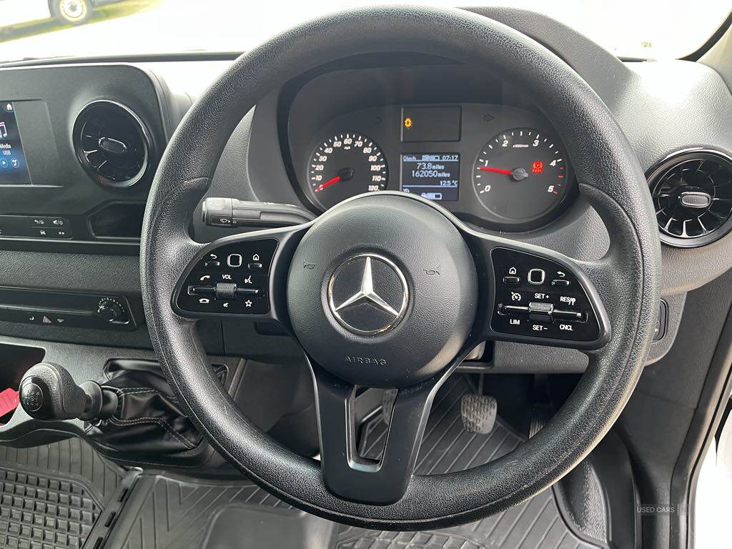 Mar 2022 Mercedes Sprinter 3.5t H2 Progressive Van