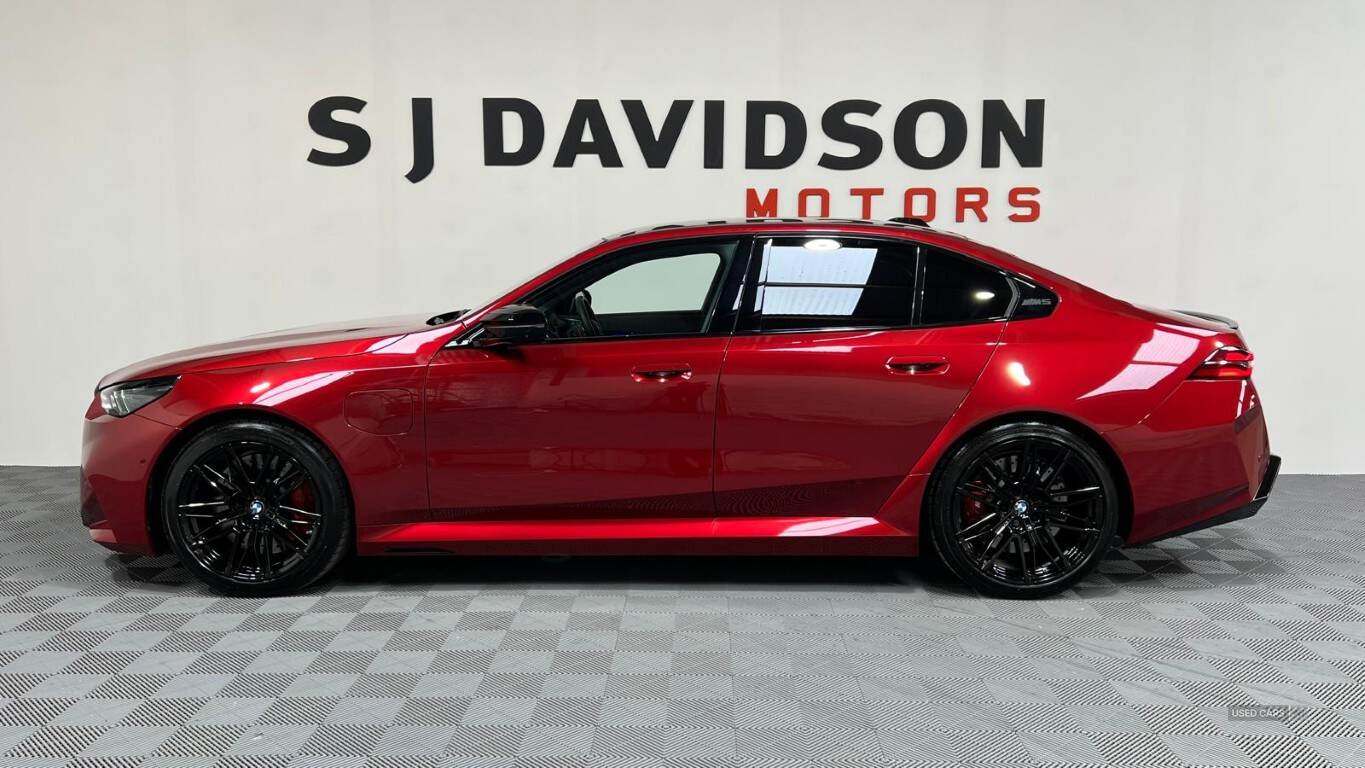 Dec 2024 BMW M5 M5 4dr DCT