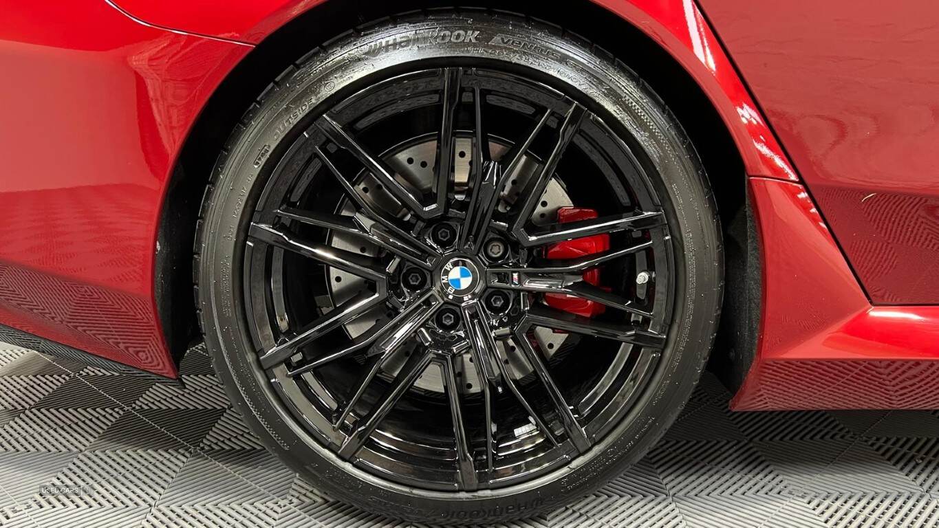 Dec 2024 BMW M5 M5 4dr DCT