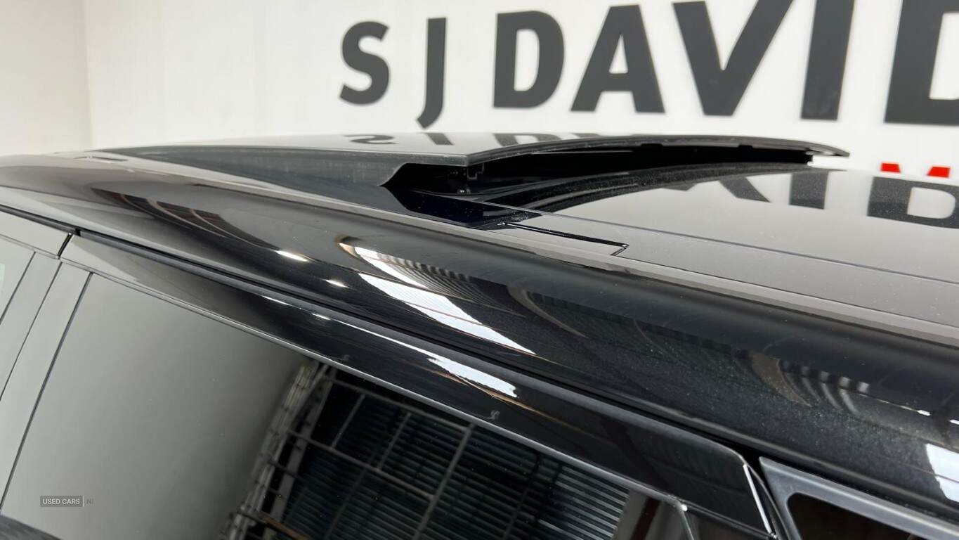 Jan 2023 Land Rover Range Rover Sport 3.0 D300 Dynamic SE 5dr Auto