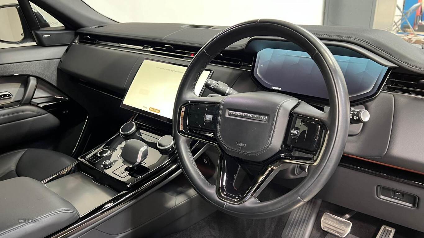 Jan 2023 Land Rover Range Rover Sport 3.0 D300 Dynamic SE 5dr Auto