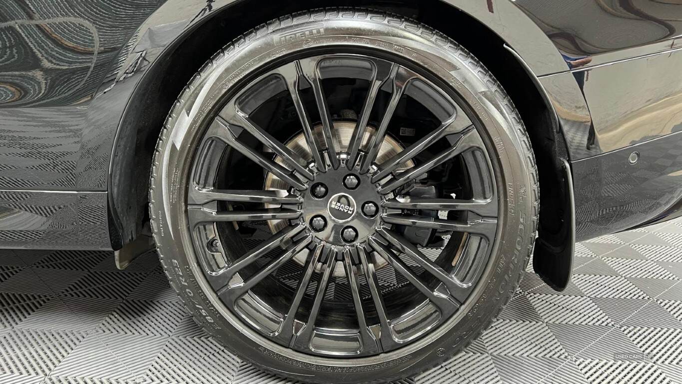 Jan 2023 Land Rover Range Rover Sport 3.0 D300 Dynamic SE 5dr Auto