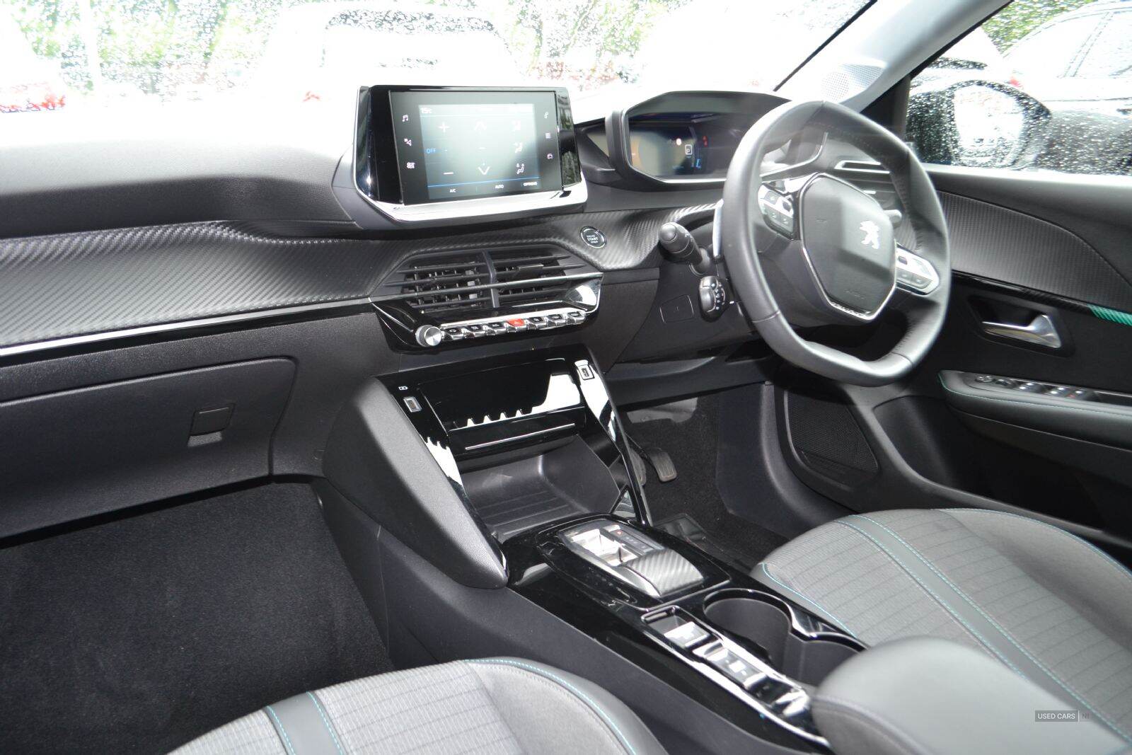 Apr 2022 Peugeot 208 1.2 PureTech 100 Allure Premium 5dr EAT8