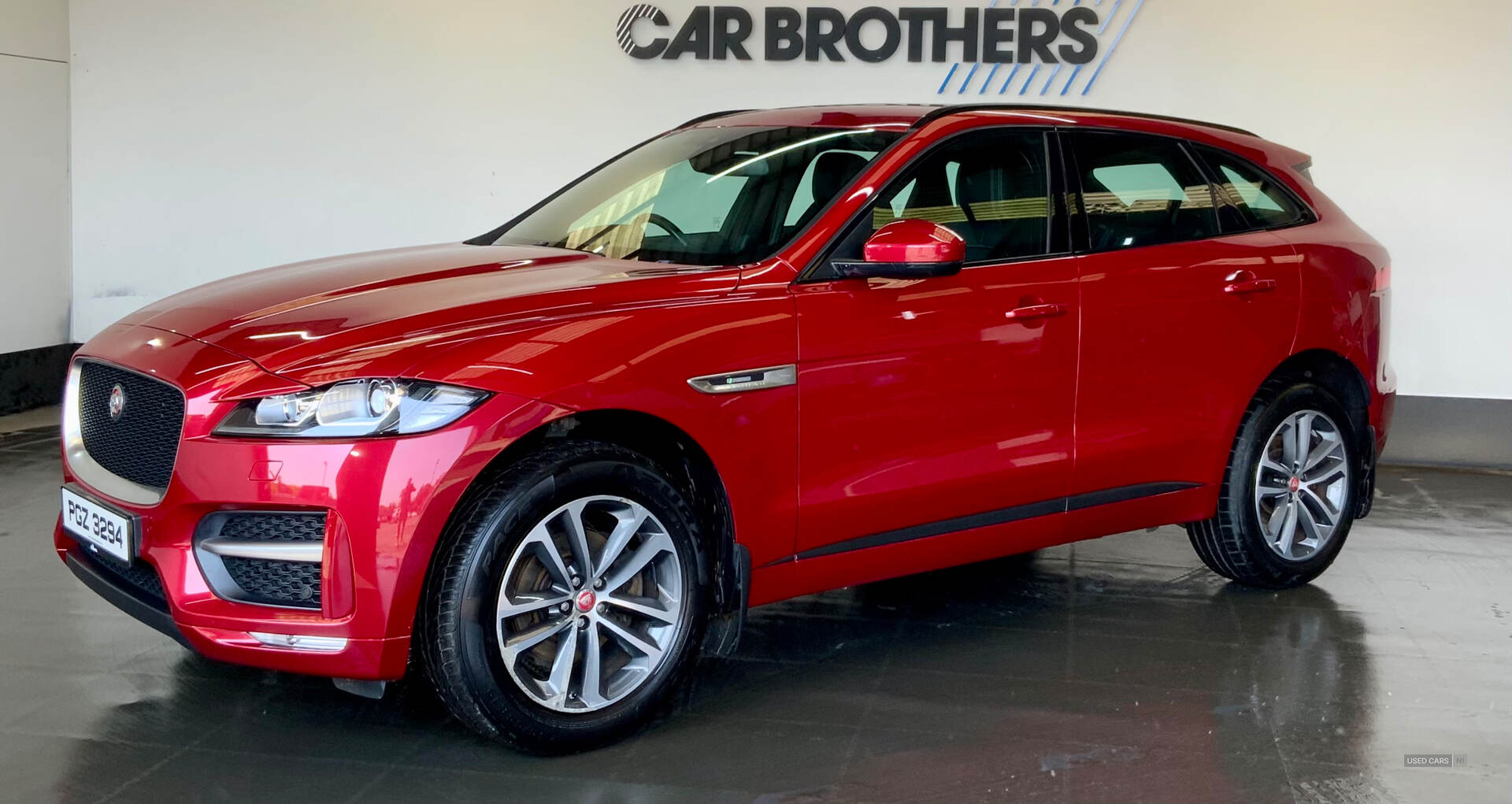 Nov 2016 Jaguar F-Pace 2.0d R-Sport 5dr Auto AWD