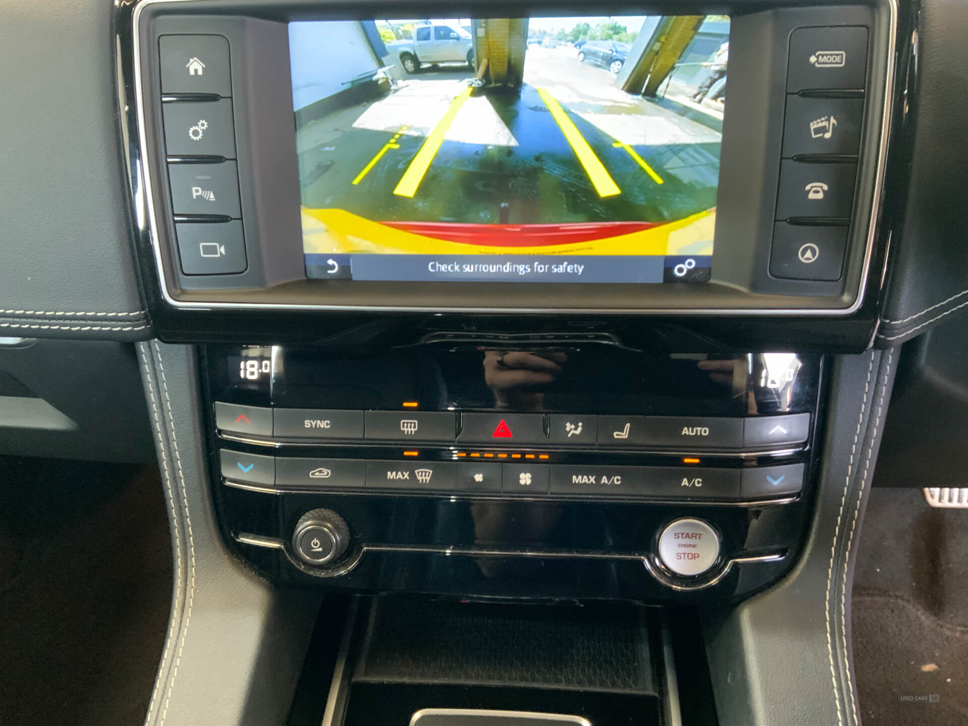 Nov 2016 Jaguar F-Pace 2.0d R-Sport 5dr Auto AWD