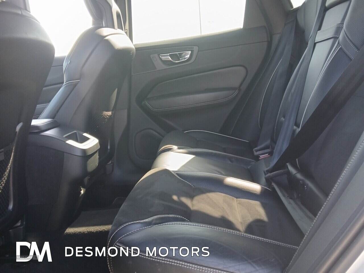 Mar 2018 Volvo XC60 2.0 D4 R DESIGN 5dr AWD
