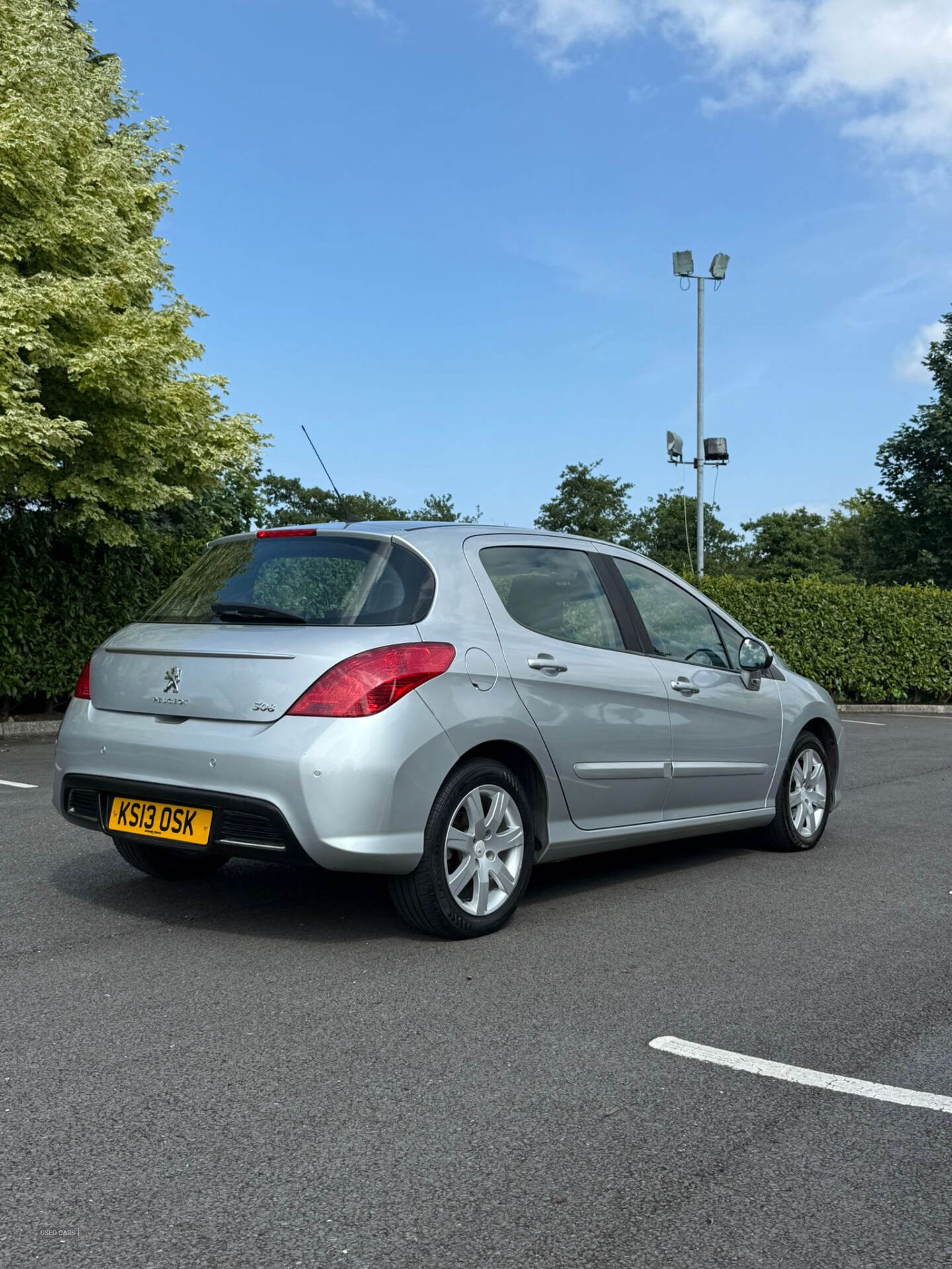 May 2013 Peugeot 308 1.6 HDi 92 Active 5dr [Sat Nav]