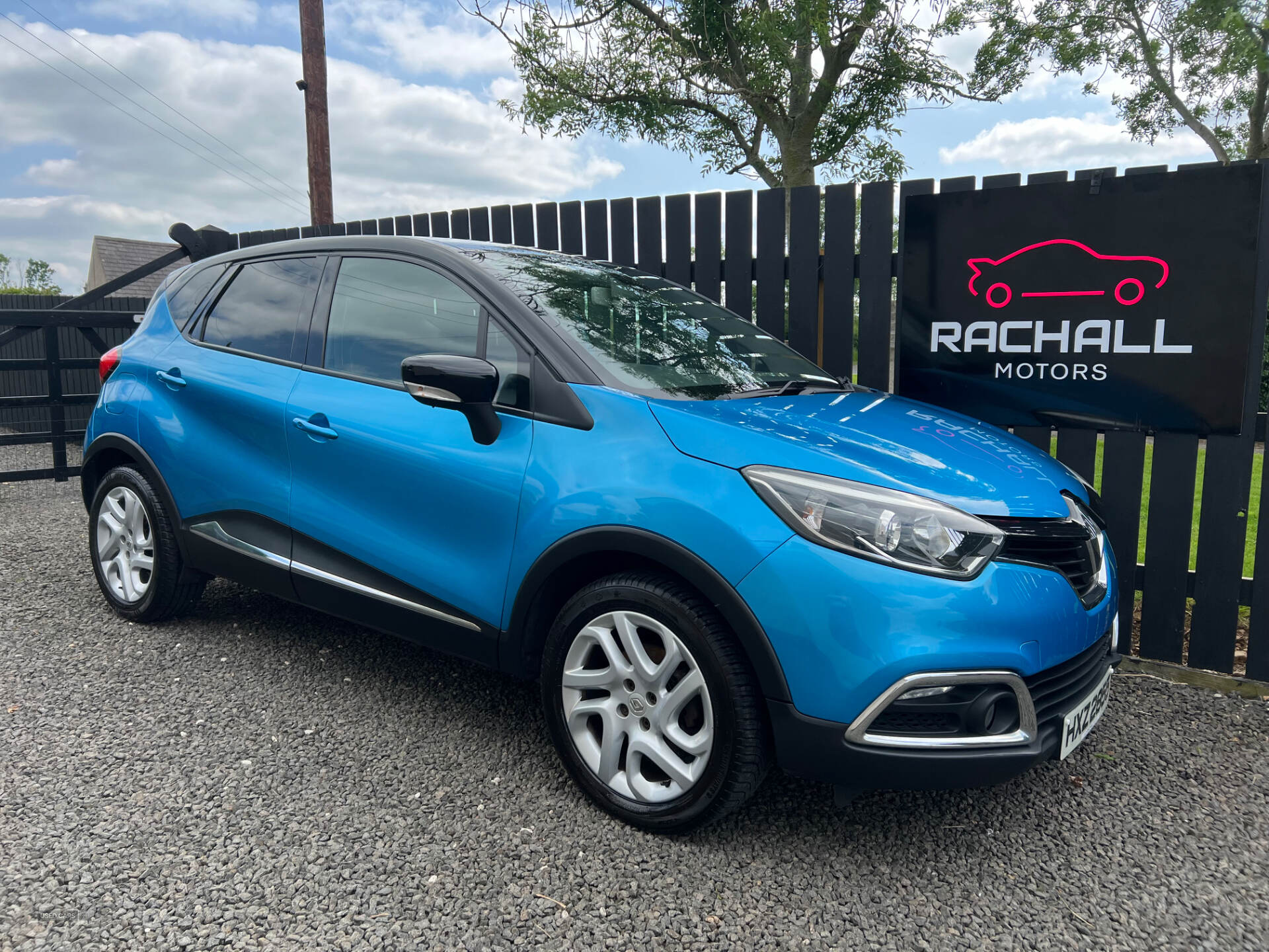 Feb 2015 Renault Captur 1.5 dCi 90 Dynamique MediaNav Energy 5dr