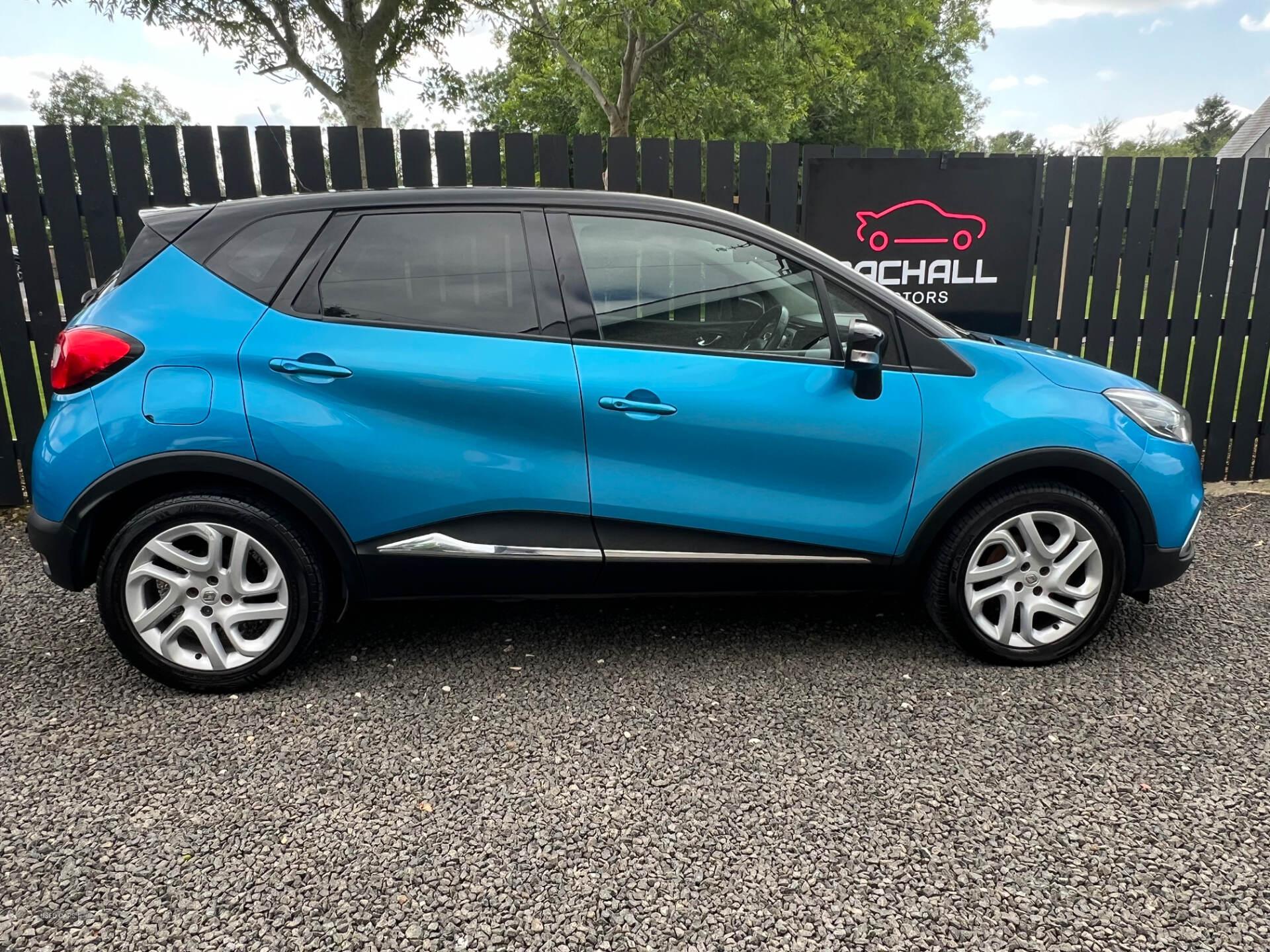 Feb 2015 Renault Captur 1.5 dCi 90 Dynamique MediaNav Energy 5dr