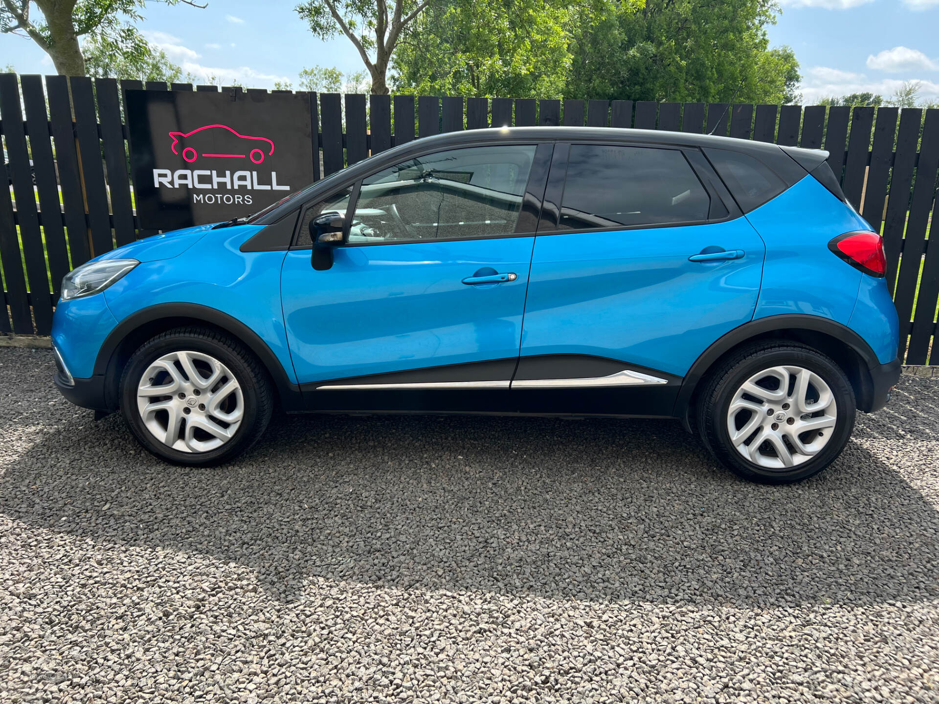 Feb 2015 Renault Captur 1.5 dCi 90 Dynamique MediaNav Energy 5dr