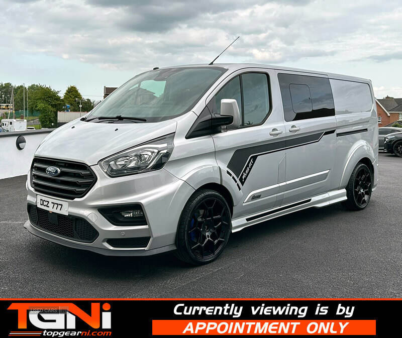 Feb 2019 Ford Transit Custom 2.0 EcoBlue 170ps Low Roof D/Cab Limited Van Auto