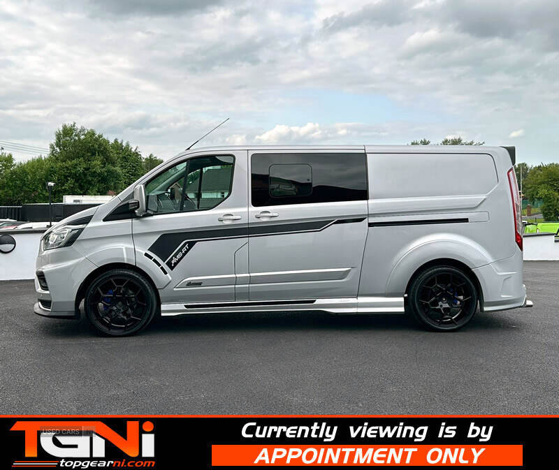 Feb 2019 Ford Transit Custom 2.0 EcoBlue 170ps Low Roof D/Cab Limited Van Auto