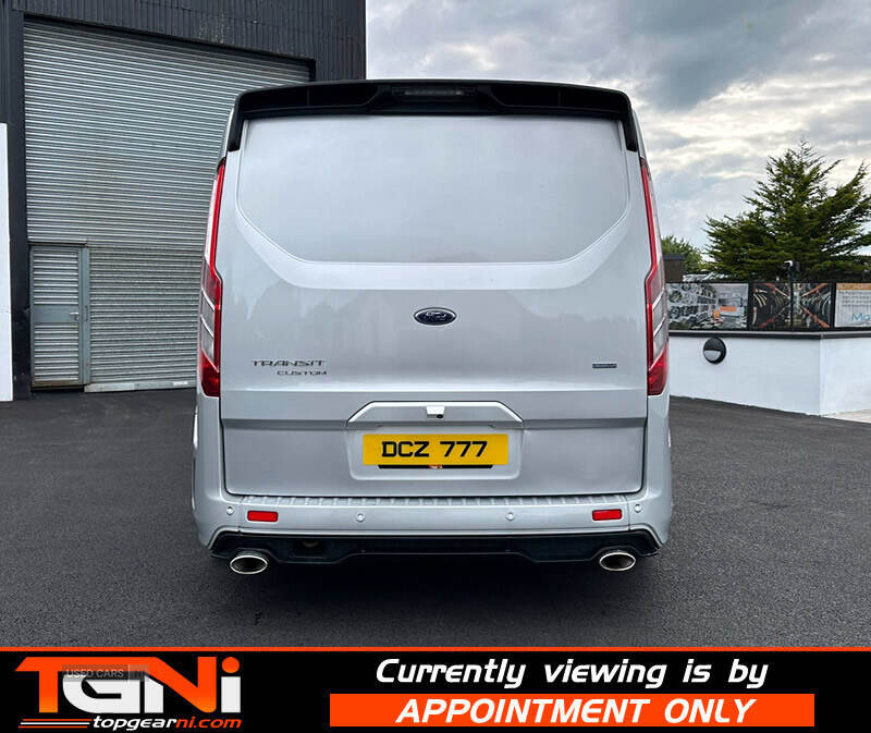 Feb 2019 Ford Transit Custom 2.0 EcoBlue 170ps Low Roof D/Cab Limited Van Auto