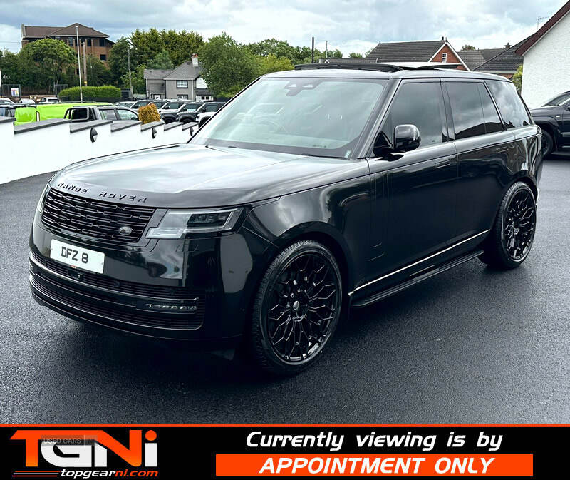 Apr 2022 Land Rover Range Rover 3.0 D350 SE 4dr Auto