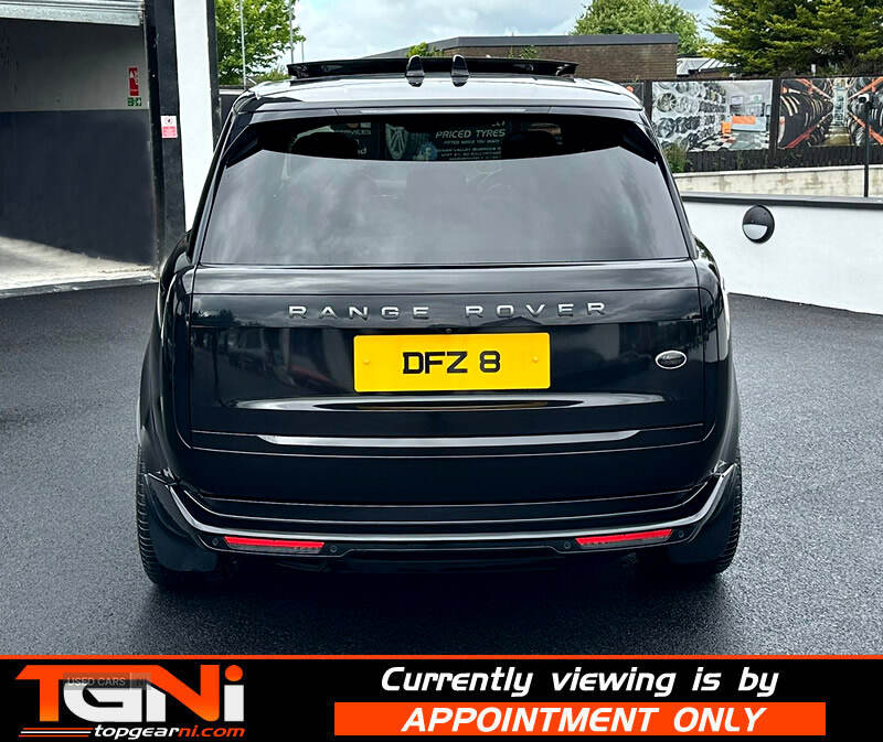 Apr 2022 Land Rover Range Rover 3.0 D350 SE 4dr Auto