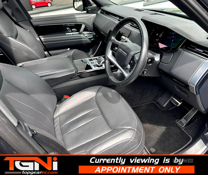 Apr 2022 Land Rover Range Rover 3.0 D350 SE 4dr Auto